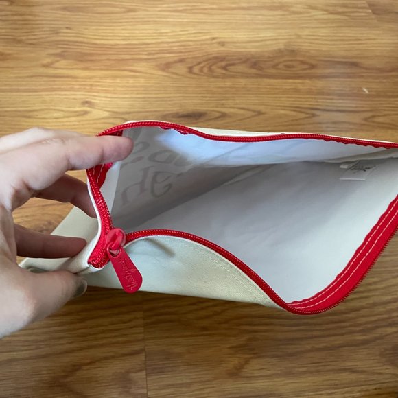 thirty one Zipper Pouch Merry & Bright - Picture 3 of 3